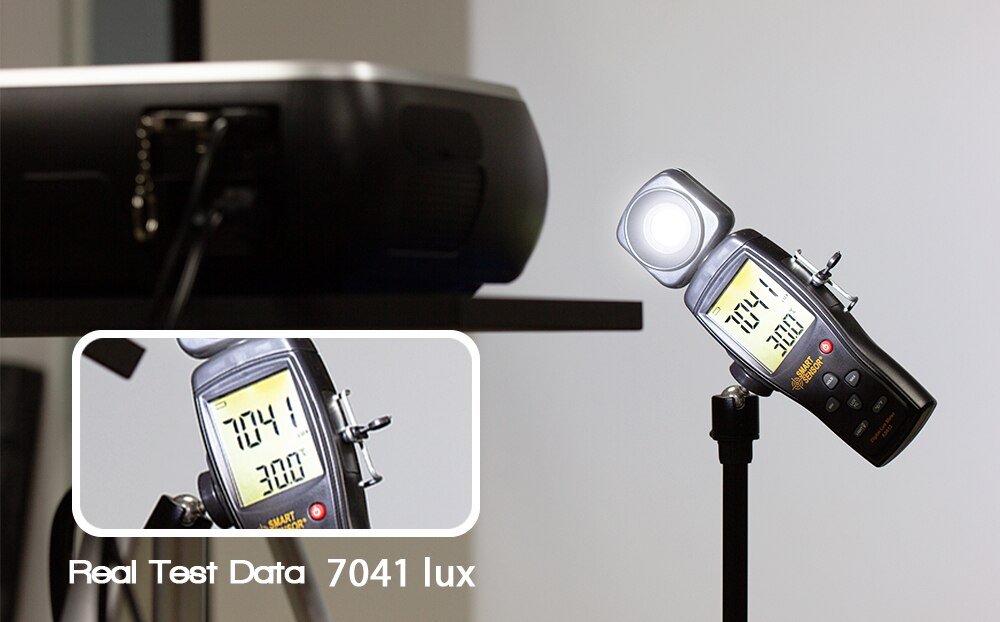 REAL TV M8S Full HD 1080P Projector 4K 7000 Lumens Cinema Beamer REAL TV M8S Full HD 1080P Projector 4K 7000 Lumens Cinema Beamer