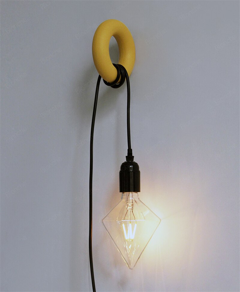 Modern Macaron Wall Lamp Round Iron